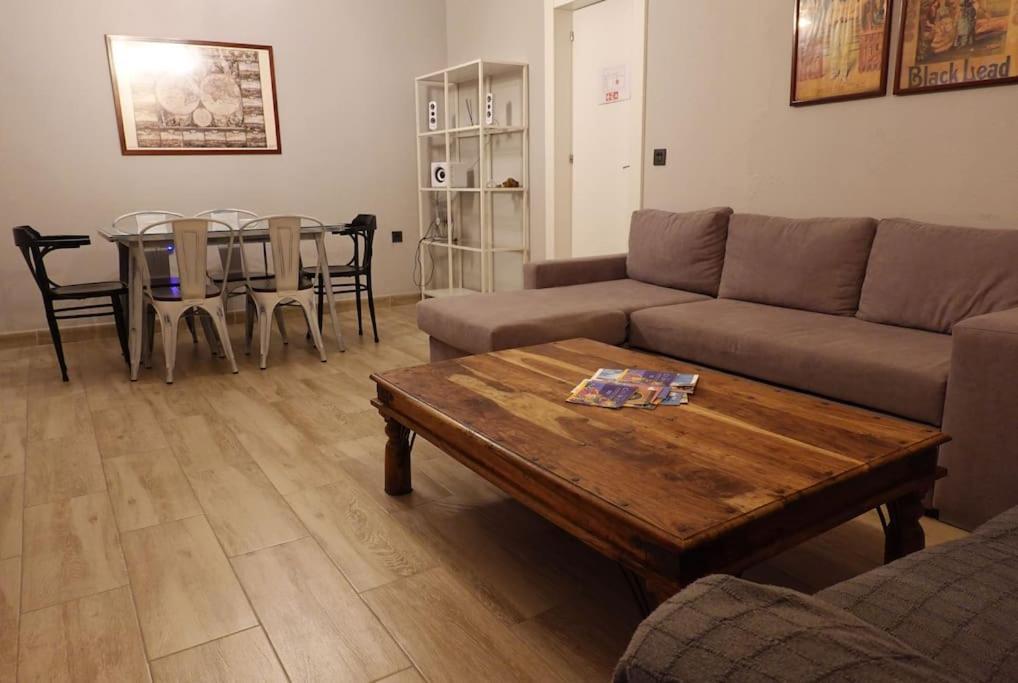 En El Corazon De La Ciudad Appartement Badajoz Buitenkant foto
