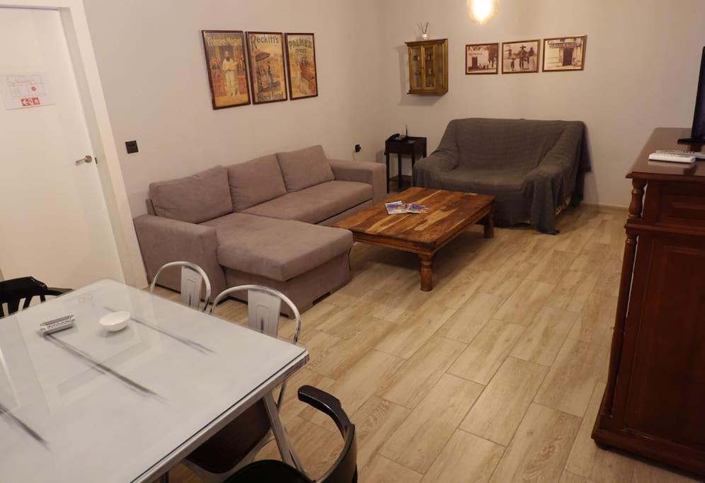 En El Corazon De La Ciudad Appartement Badajoz Buitenkant foto